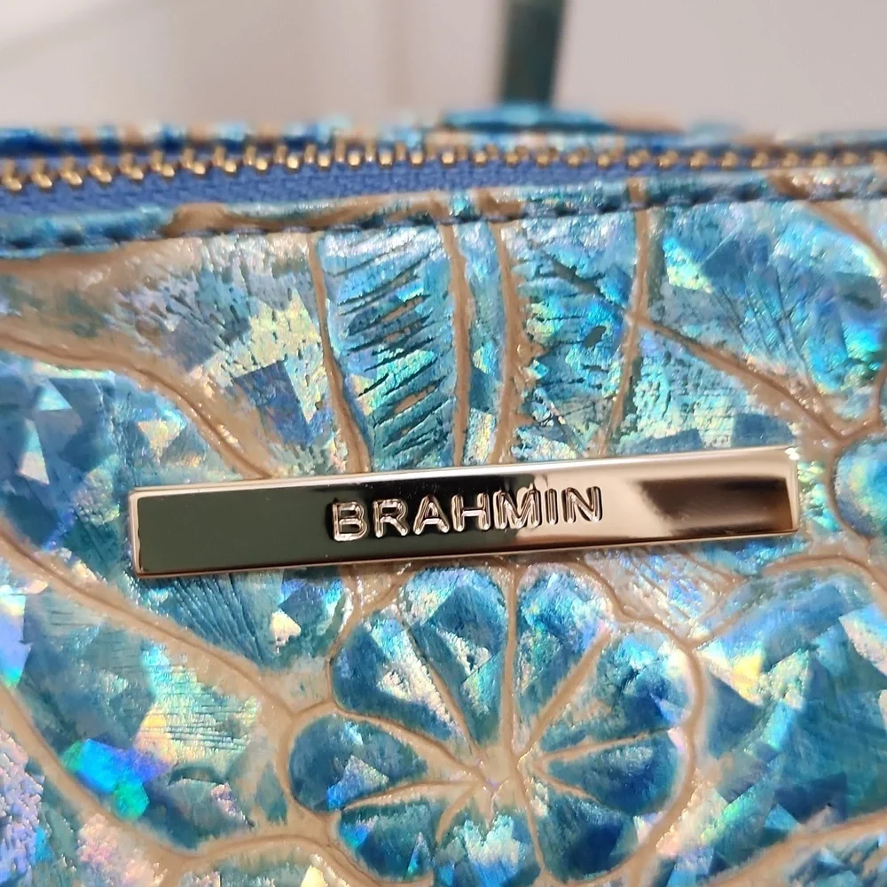 💙🔹️Brahmin 🔹️Small Caroline Serenity Sonic Genuine Leather Bag  (Pre-owned)